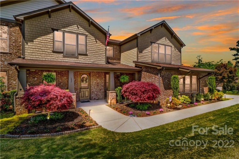 Property image 2 at 137 N San Agustin Drive, Mooresville, NC 28117