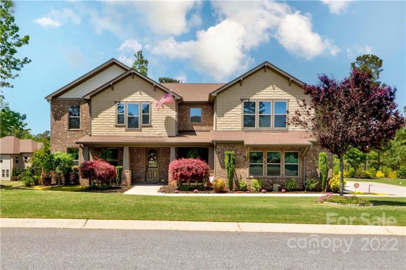 Property image 5 at 137 N San Agustin Drive, Mooresville, NC 28117