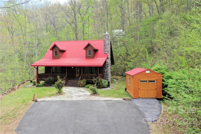 Property image 3 at 125 Bear Hug Way, Sylva, NC 28779