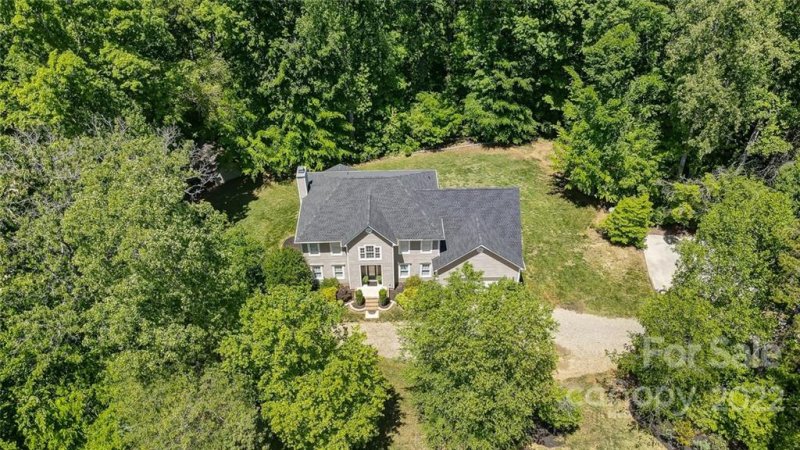 4915 Arden Gate Drive