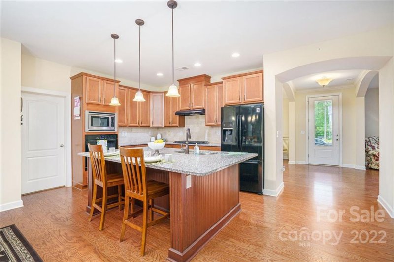 Property image 3 at 150 Belfry Loop, Mooresville, NC 28117