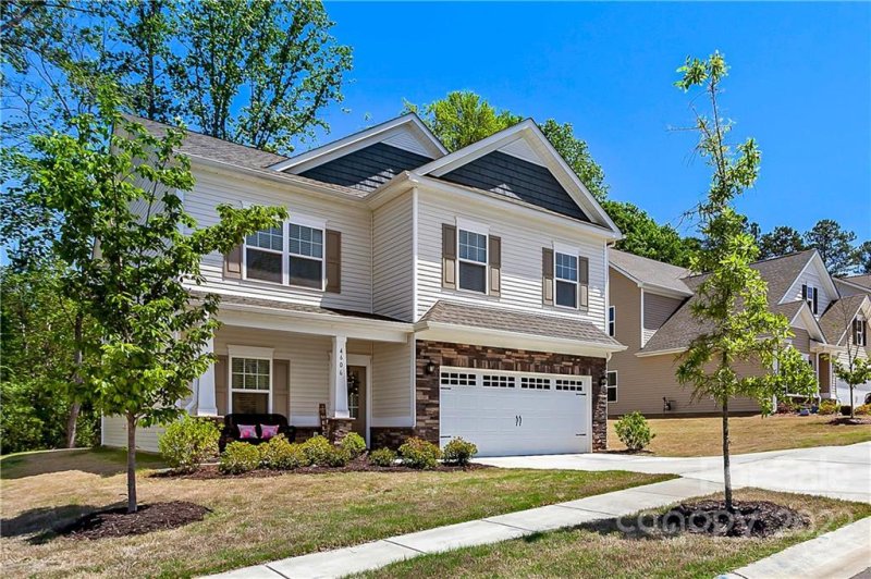 Property image 2 at 4606 Poinsettia Avenue, Gastonia, NC 28056