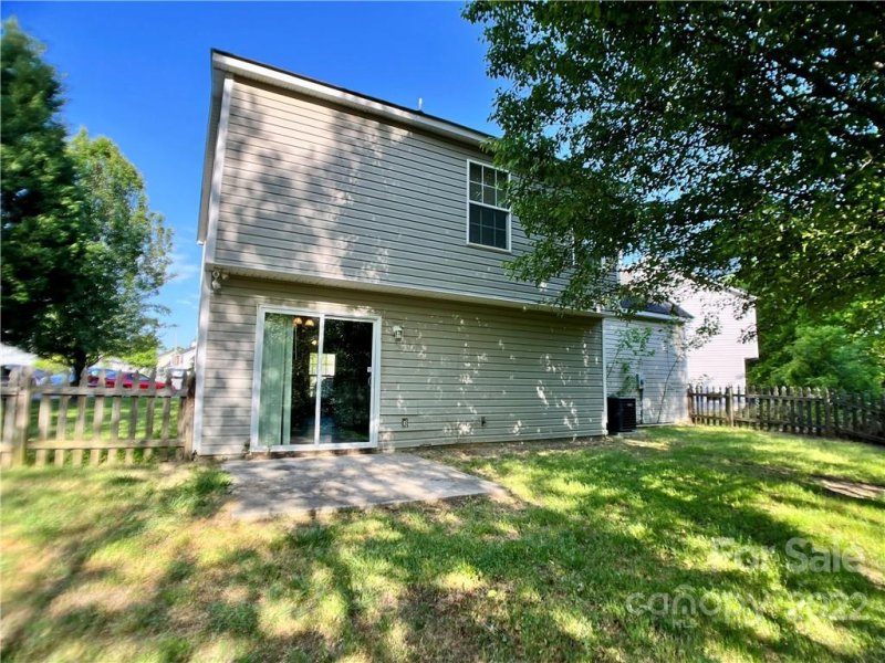 Property image 4 at 2005 Pimpernel Road, Charlotte, NC 28213