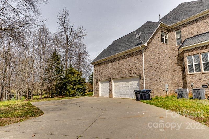 Property image 3 at 1011 Heritage Acres Drive, Weddington, NC 28104