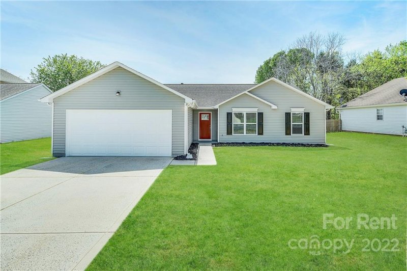 2069 Chapel Creek Road