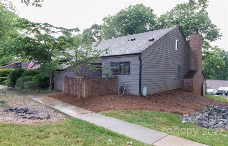 Property image 2 at 4150 Charlotte Highway, Lake Wylie, SC 29710
