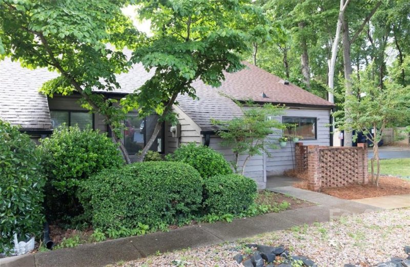 Property image 3 at 4150 Charlotte Highway, Lake Wylie, SC 29710
