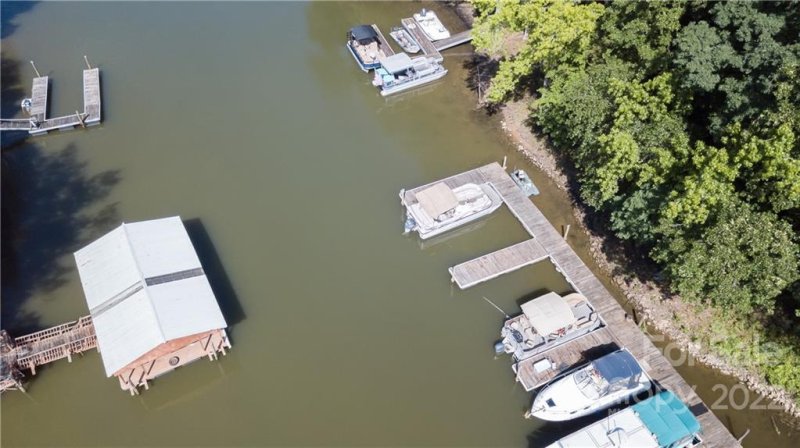 Property image 4 at 4150 Charlotte Highway, Lake Wylie, SC 29710