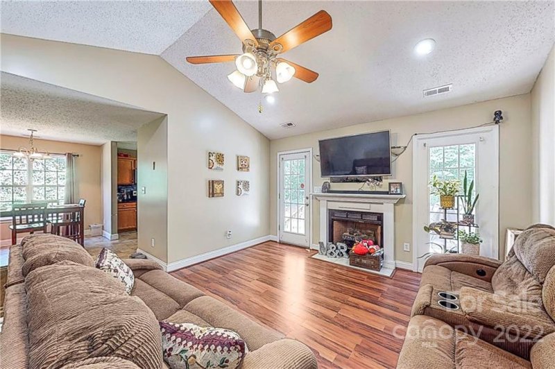 Property image 4 at 210 Dover Drive, Bessemer City, NC 28016