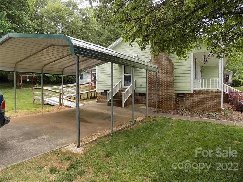 Property image 3 at 3425 Olde Oak Lane, Gastonia, NC 28056