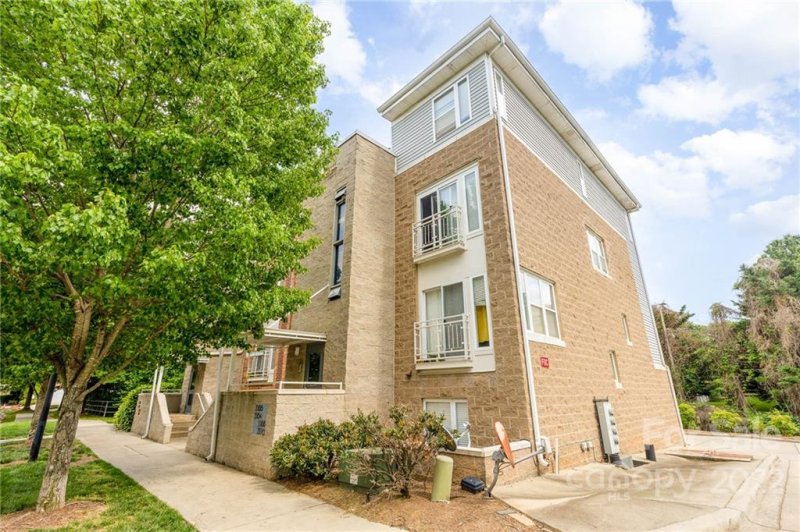 Property image 3 at 3566 Warp Street, Charlotte, NC 28205