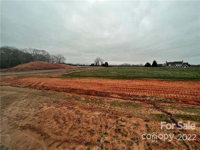 Property image 2 at 1035 Rolling Meadows Drive, Mooresville, NC 28115