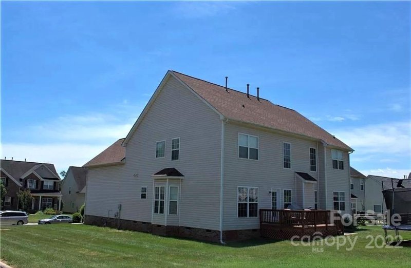 Property image 2 at 131 History Lane, Statesville, NC 28677