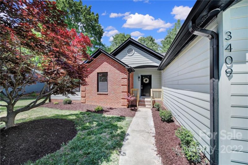 Property image 2 at 3409 Catskill Drive, Matthews, NC 28105