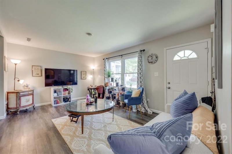 Property image 2 at 715 Milan Road, Charlotte, NC 28216