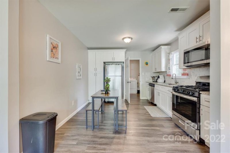 Property image 5 at 715 Milan Road, Charlotte, NC 28216