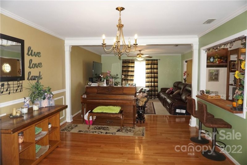 Property image 5 at 1157 Hidden Creek Circle, Hickory, NC 28602