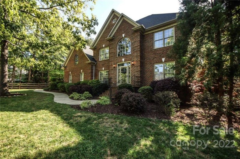 Property image 2 at 9705 Ashmore Lane, Harrisburg, NC 28075