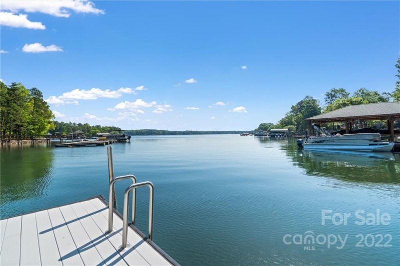 Property image 4 at 8081 Bay Pointe Drive, Denver, NC 28037