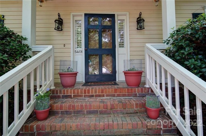Property image 4 at 5401 Eastwych Court, Charlotte, NC 28226