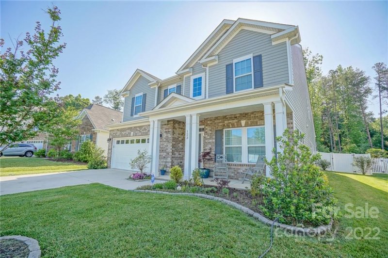 Property image 2 at 123 Paradise Hills Circle, Mooresville, NC 28115