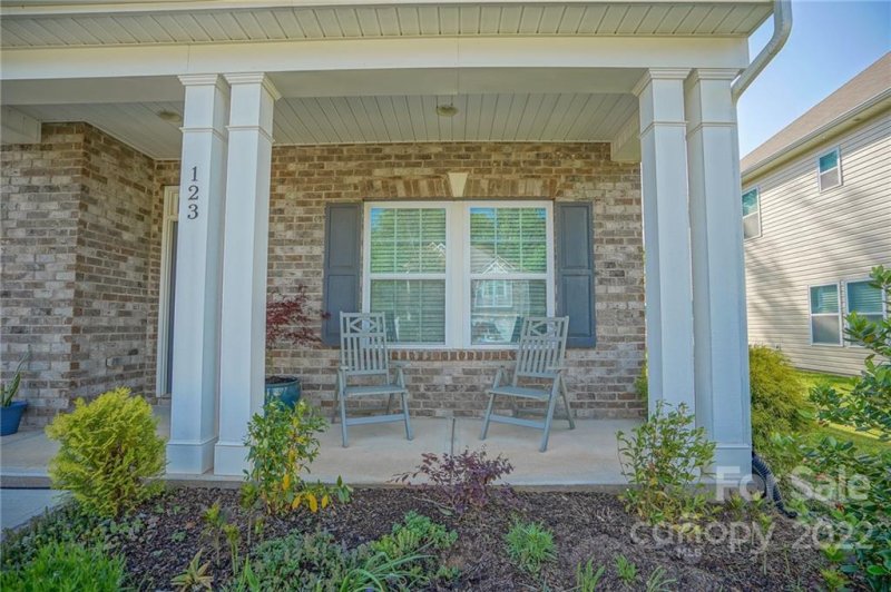 Property image 3 at 123 Paradise Hills Circle, Mooresville, NC 28115