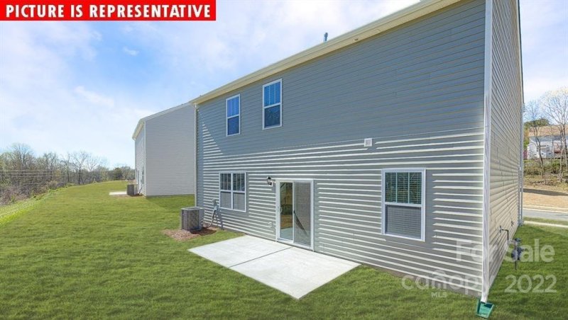 Property image 2 at 133 Sierra Road, Mooresville, NC 28117