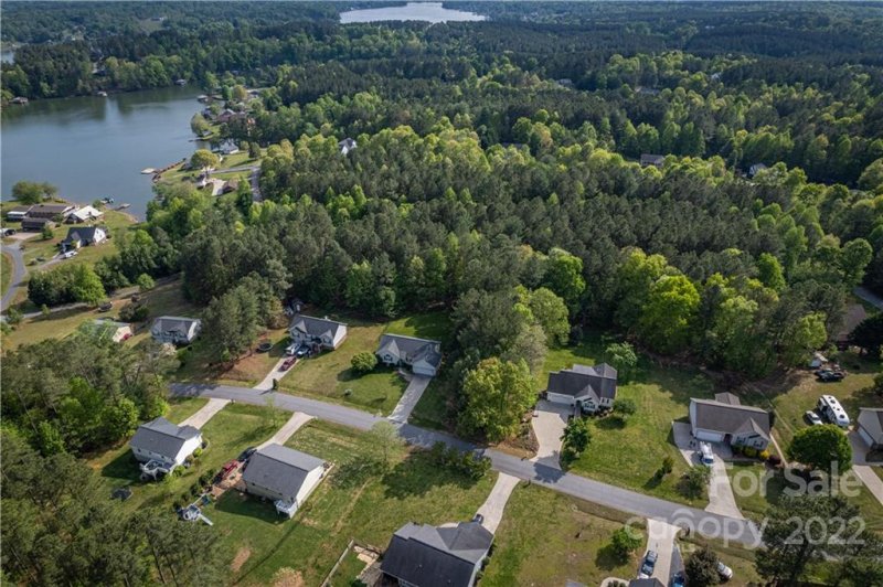 Property image 4 at 4973 Addison Lane, Hickory, NC 28601