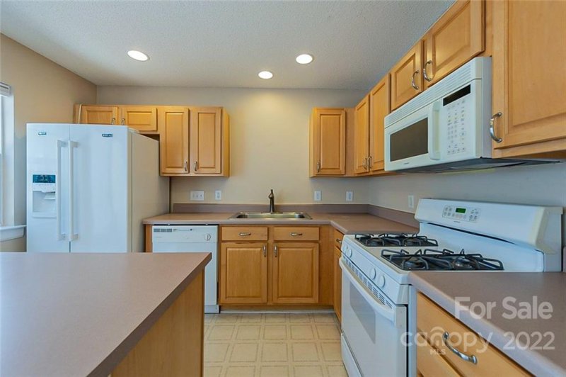 Property image 4 at 408 Scarlett Lane, Fort Mill, SC 29715