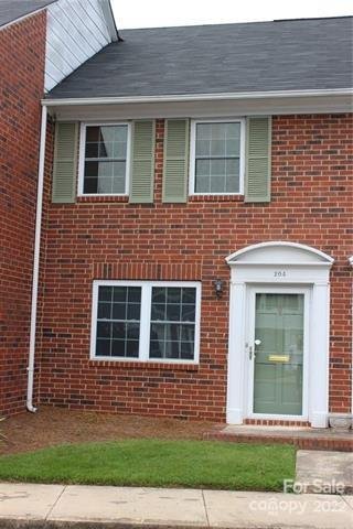 Property image 2 at 1300 Larchmont Place, Salisbury, NC 28144