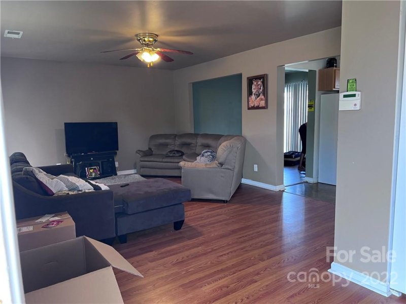 Property image 2 at 1322 Peach Park Lane, Charlotte, NC 28216