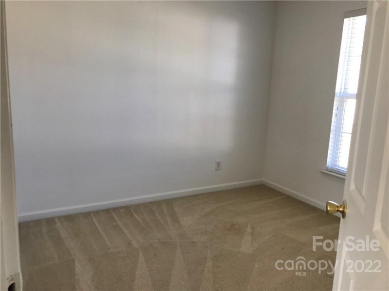 Property image 5 at 1322 Peach Park Lane, Charlotte, NC 28216