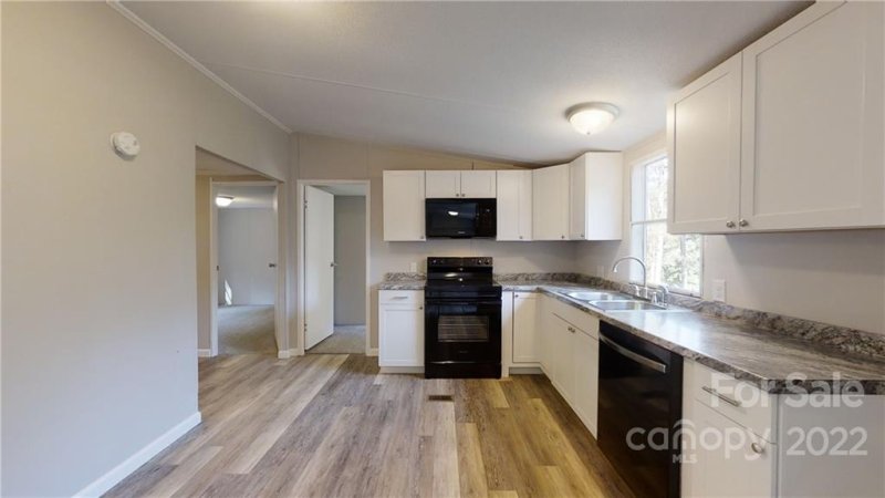 Property image 2 at 6877 Knottywood Lane, Vale, NC 28168