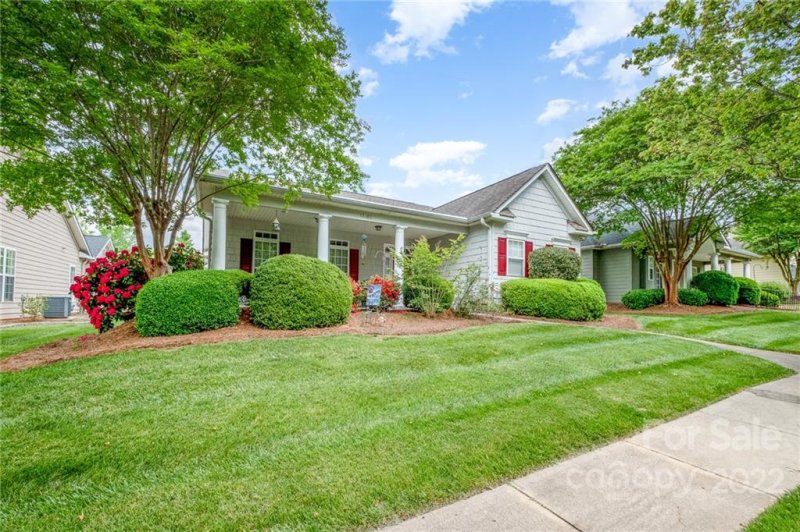 Property image 4 at 12922 Park Crescent Circle, Pineville, NC 28134