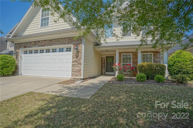 Property image 2 at 13305 Eastfield Village Lane, Charlotte, NC 28269