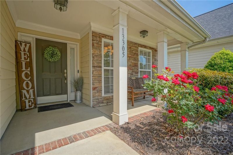 Property image 3 at 13305 Eastfield Village Lane, Charlotte, NC 28269