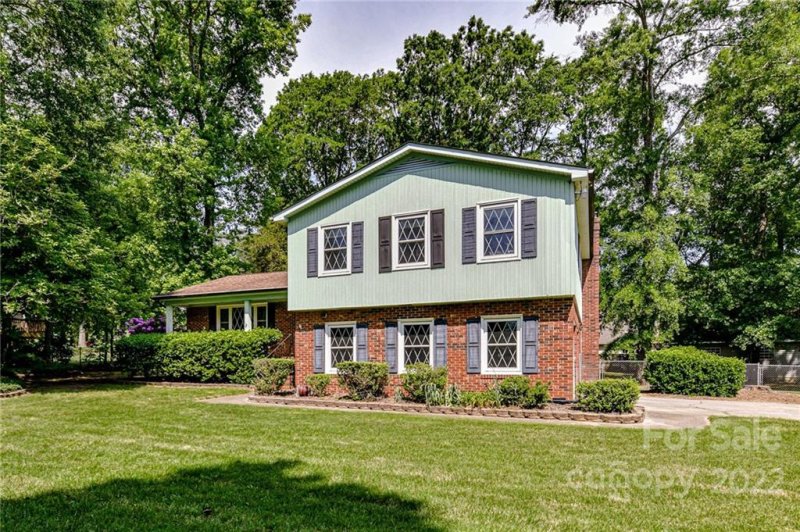 Property image 3 at 5772 Gettysburg Drive, Concord, NC 28027