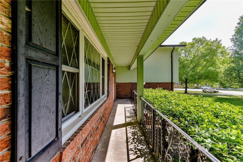 Property image 5 at 5772 Gettysburg Drive, Concord, NC 28027