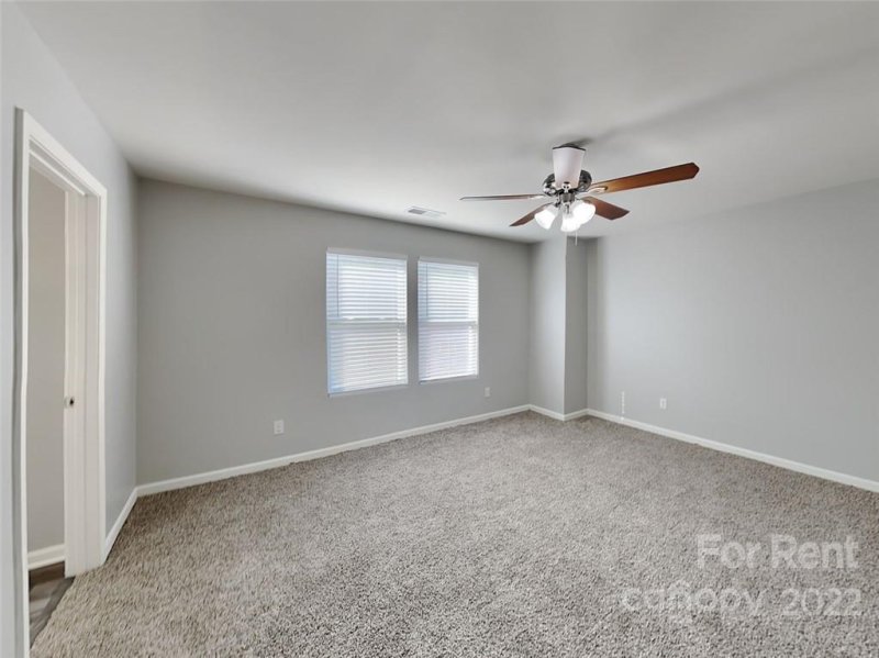 Property image 5 at 6121 Fazenda Drive, Charlotte, NC 28214