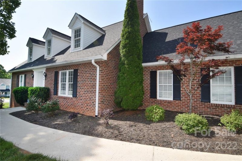 Property image 2 at 106 Greens Road, Granite Falls, NC 28630