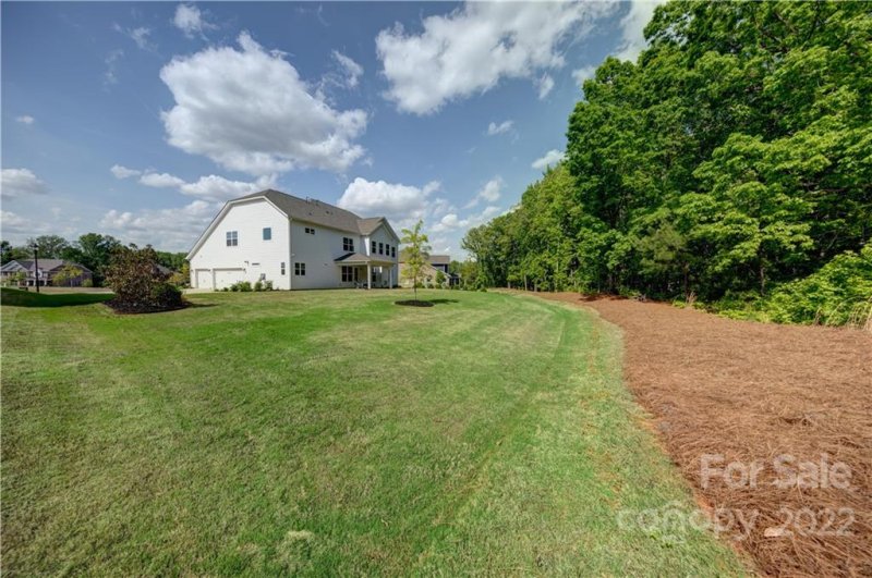 Property image 5 at 911 Harlow S Crossing Drive, Matthews, NC 28104