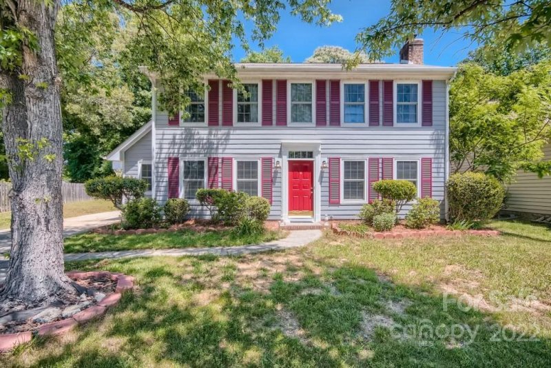 3409 Chardmore Drive