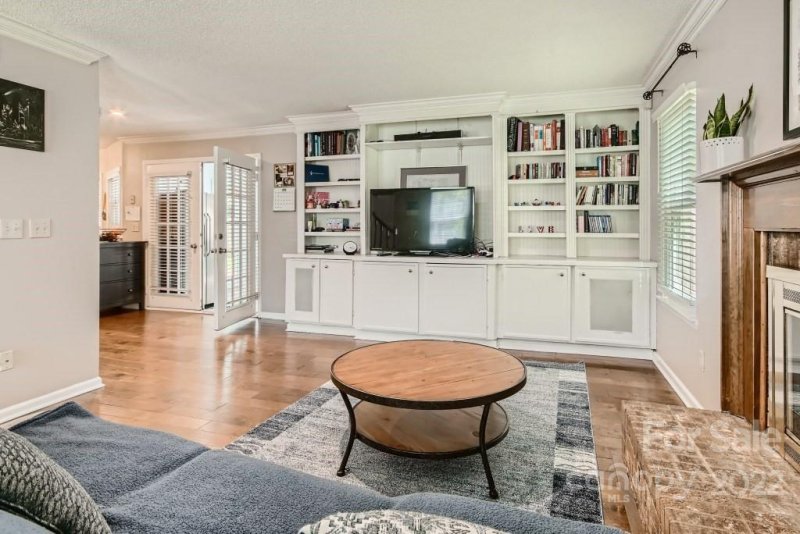 Property image 5 at 3409 Chardmore Drive, Matthews, NC 28105