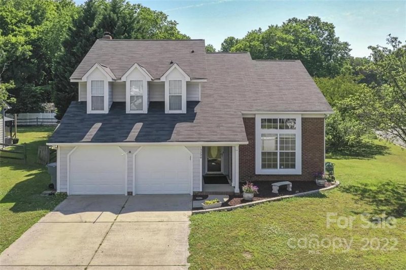 Property image 2 at 13200 Greycrest Drive, Charlotte, NC 28278