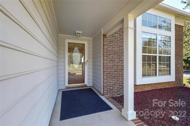 Property image 4 at 13200 Greycrest Drive, Charlotte, NC 28278