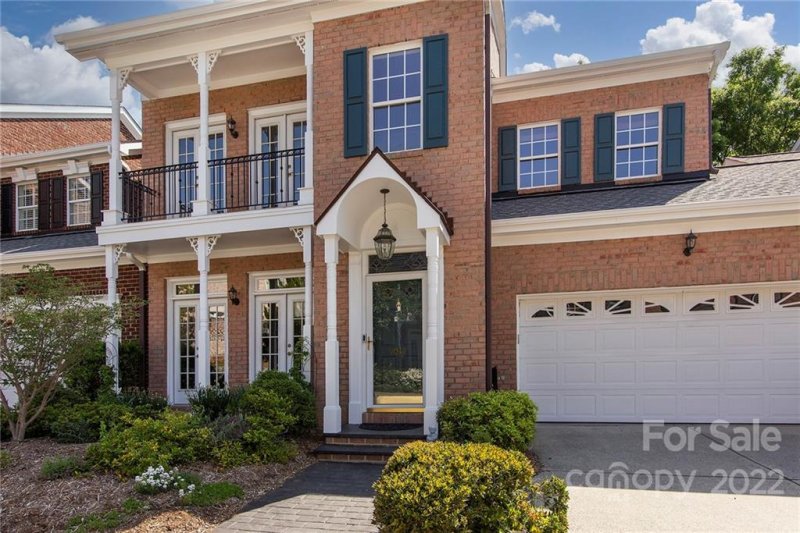 Property image 3 at 9017 Bonnie Briar Circle, Charlotte, NC 28277