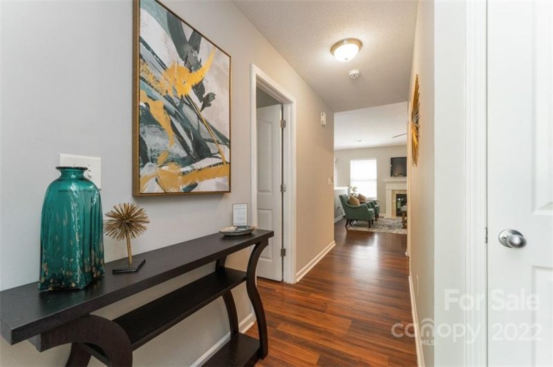 Property image 4 at 7819 Rabbits Foot Lane, Charlotte, NC 28217