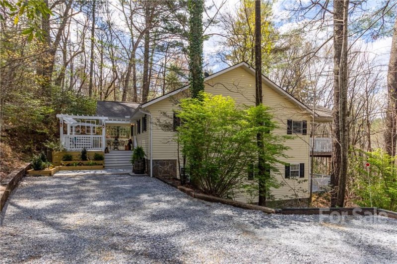 Property image 3 at 434 Holly Road, Sapphire, NC 28774