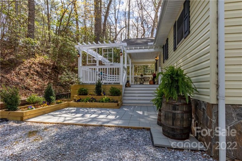 Property image 4 at 434 Holly Road, Sapphire, NC 28774