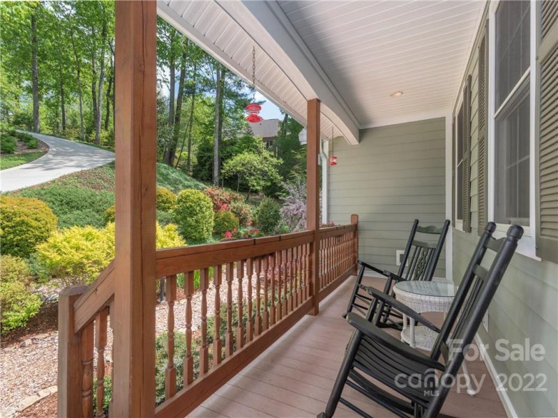 Property image 3 at 6 Ridgebourne Way, Flat Rock, NC 28731